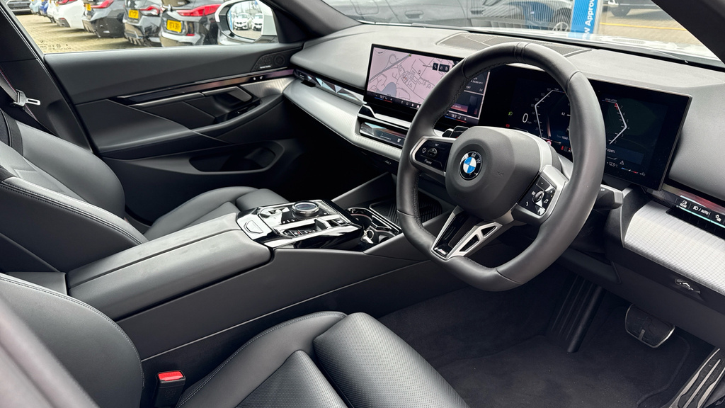 BMW 5 Series M Sport Pro LS25FEM White #6