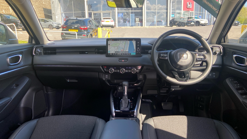 Honda Hr-V Advance White #4