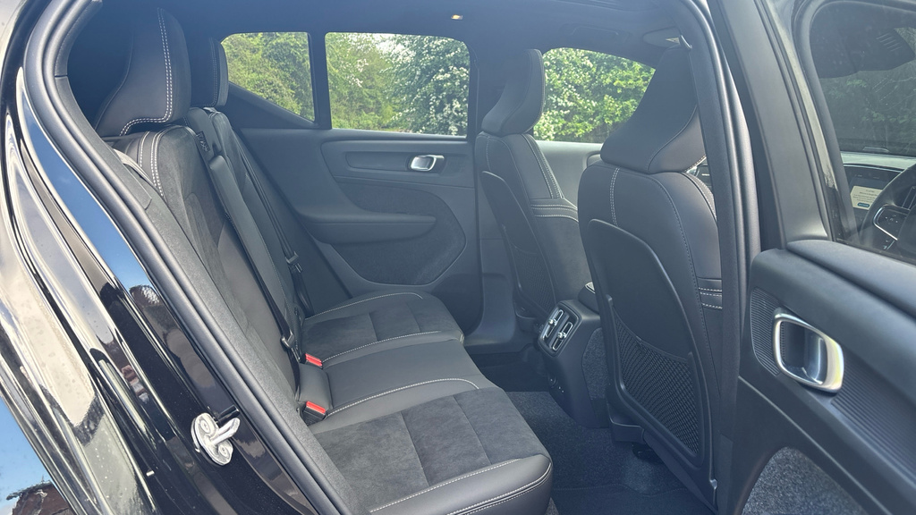 Volvo EX40 Ultra Black Edition WF26FEJ Black #6