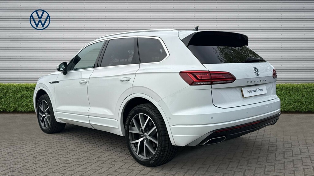 Volkswagen Touareg R-line FV19UUS White #3