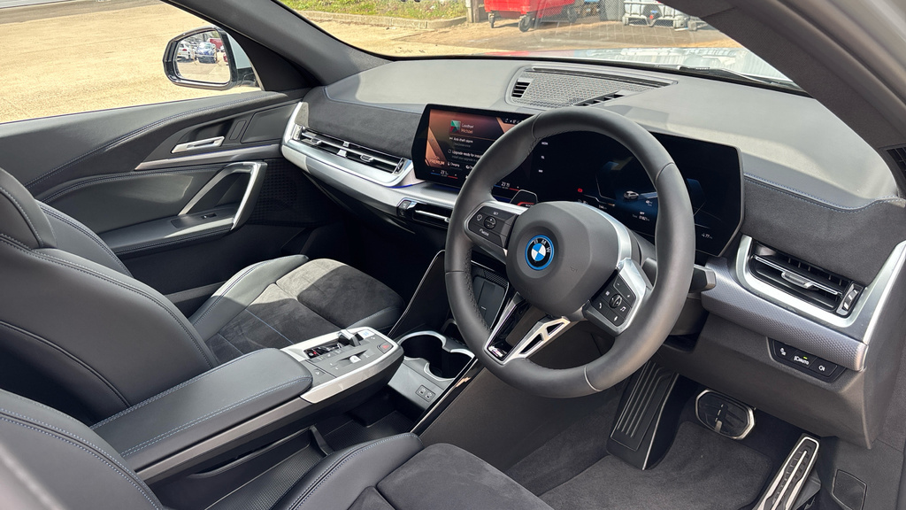 BMW iX2 M Sport NV75YTE Grey #6