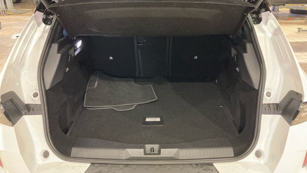 Vauxhall Grandland Ultimate White #4