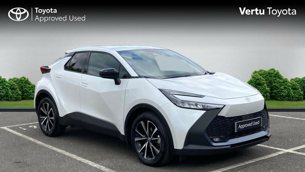 Toyota C-Hr Design White