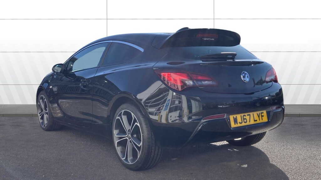 Vauxhall Astra GTC Limited Edition Black #2