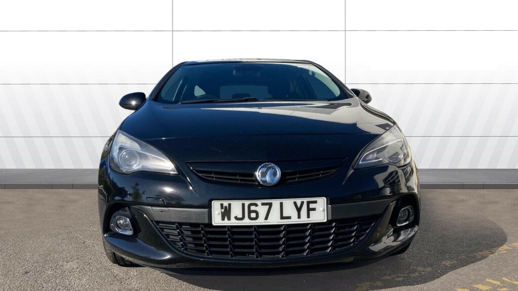 Vauxhall Astra GTC Limited Edition Black #3