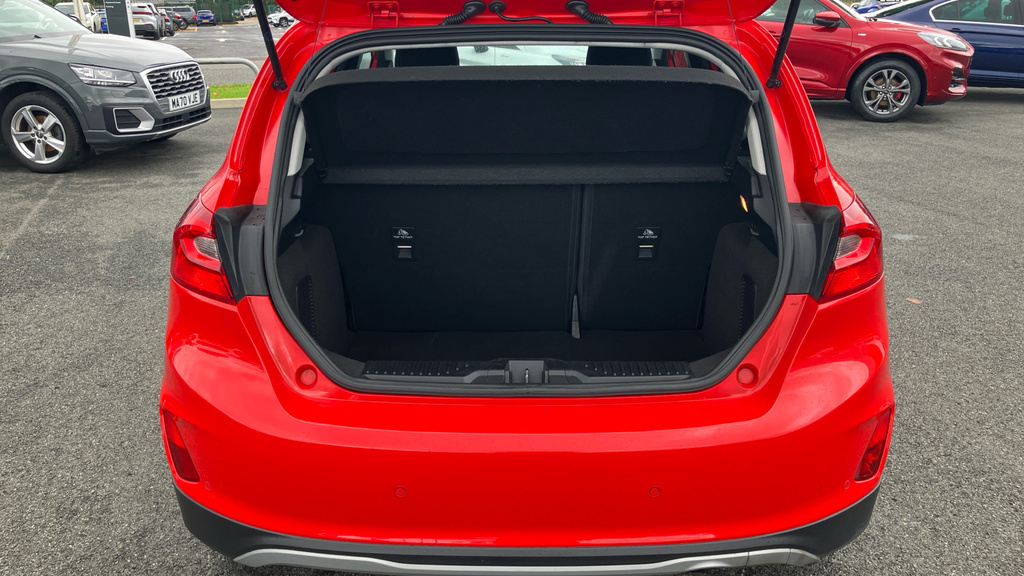 Ford Fiesta Active Edition MH21WND Red #4