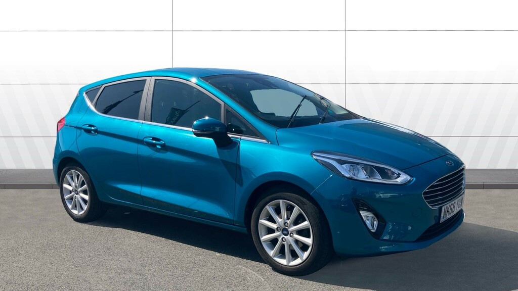 Ford Fiesta Titanium Blue