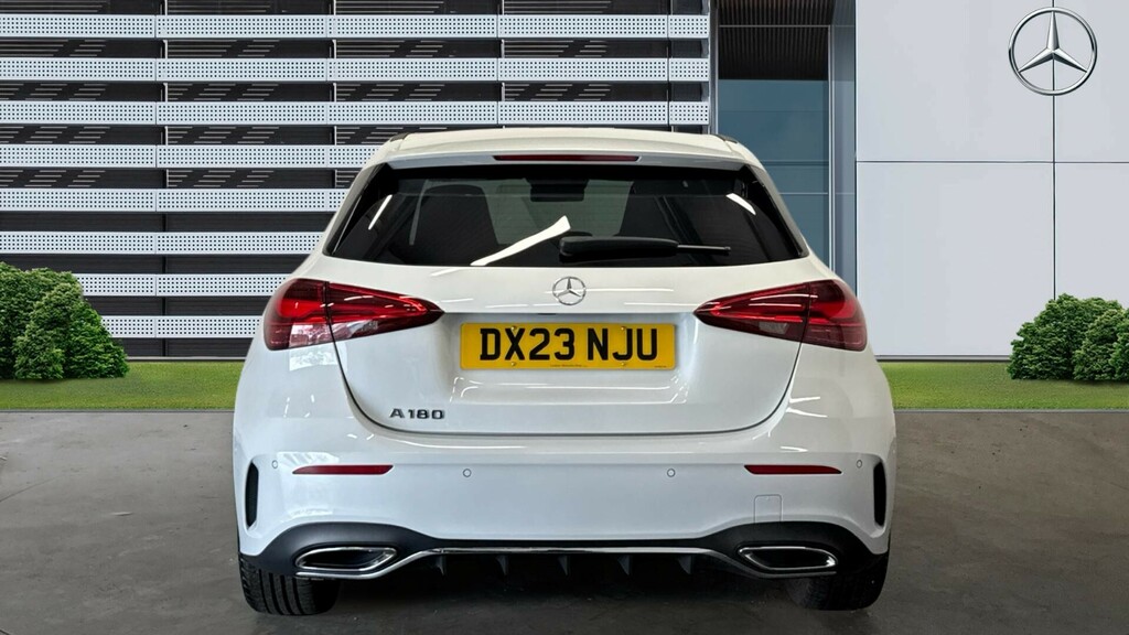 Mercedes-Benz A Class Amg Line DX23NJU White #6