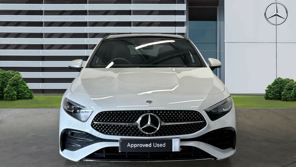 Mercedes-Benz A Class Amg Line DX23NJU White #3