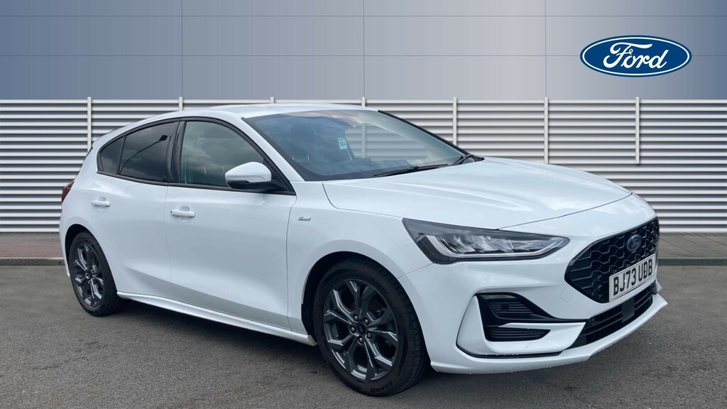 Ford Focus St-line White
