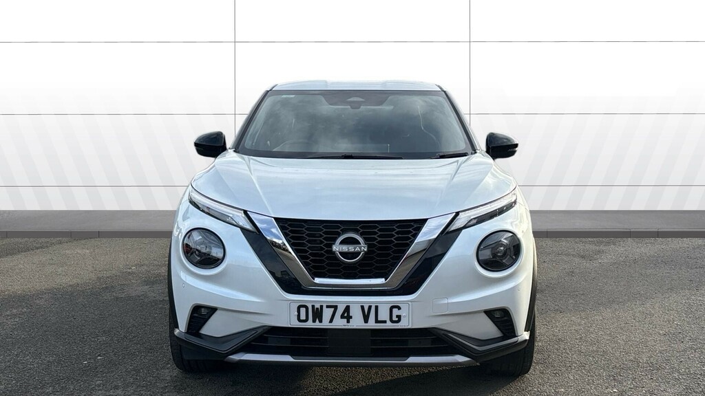 Nissan Juke Tekna White #3