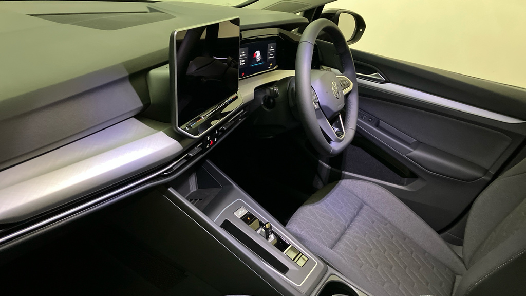 Volkswagen Golf Match Black #2