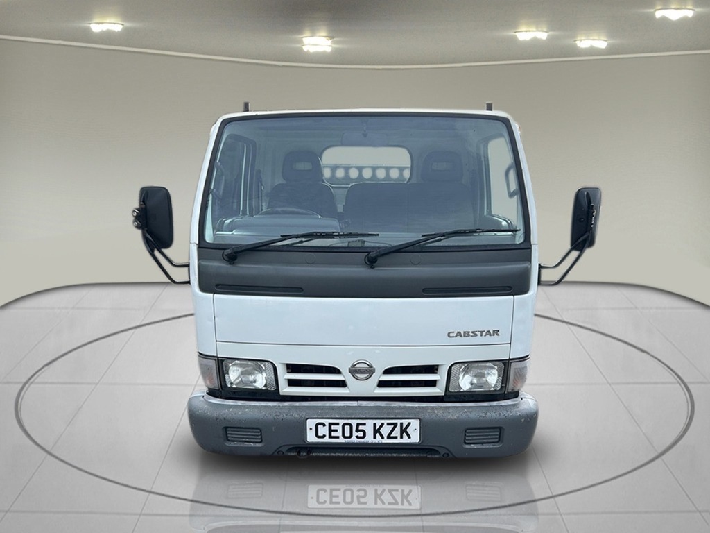 Nissan NT400 Diesel Silver #3