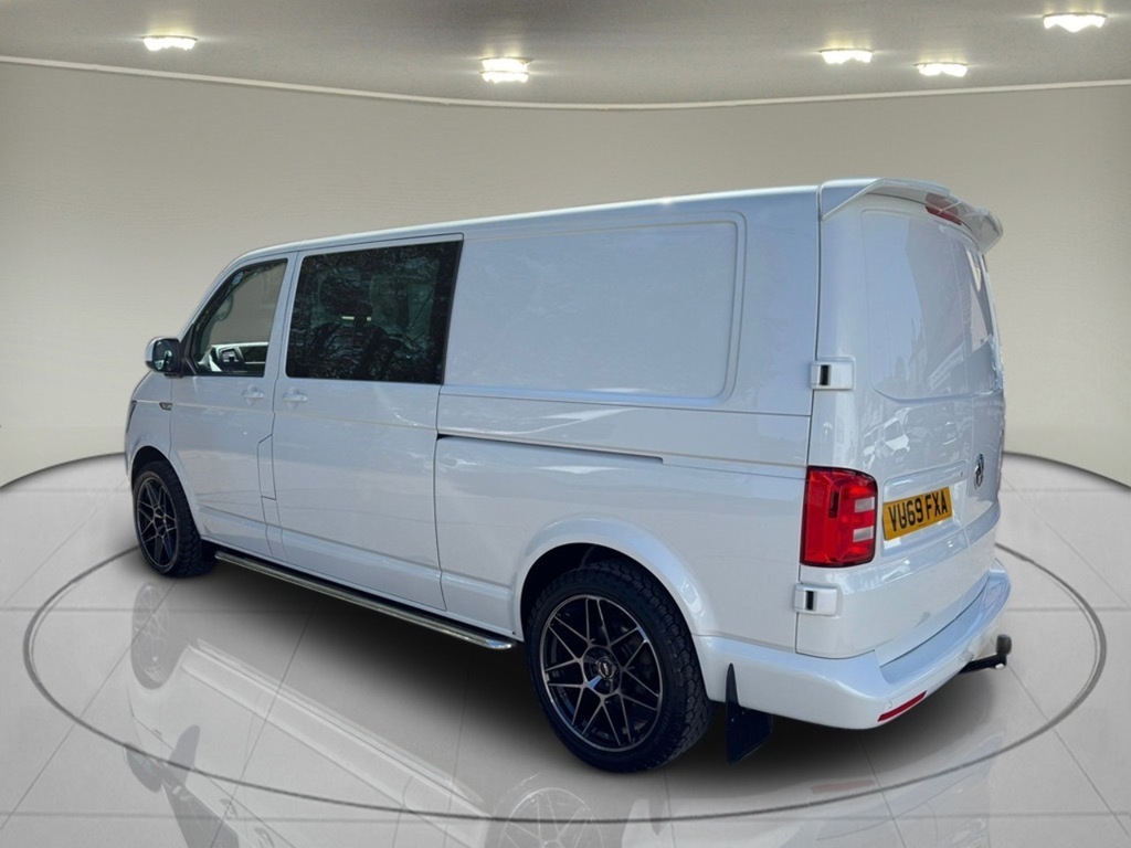 Volkswagen Transporter 2.0 Bitdi T32 Highline Kombi Double Cab VU69FXA White #5