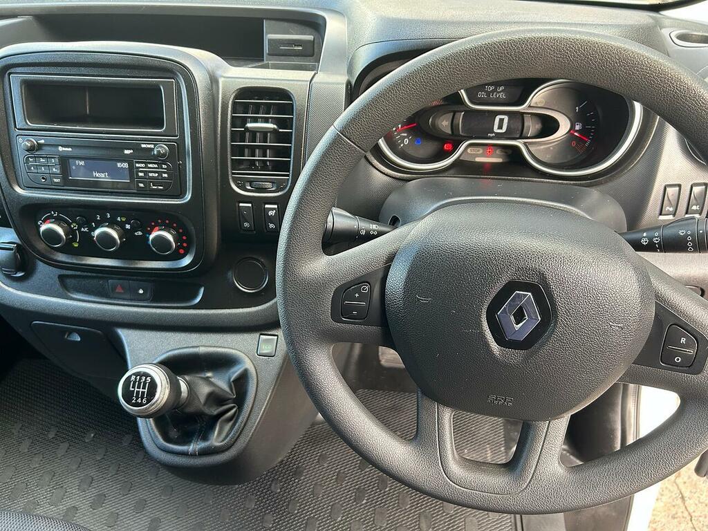 Renault Trafic 2.0 Dci Energy 30 Business Panel Van M MJ71RRV White #4