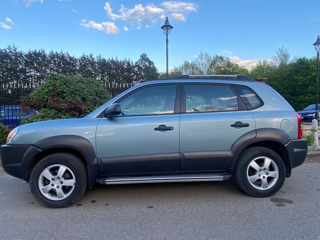 Hyundai Tucson 2.0 Crtd Gsi Suv 2Wd 210 Gk  #3