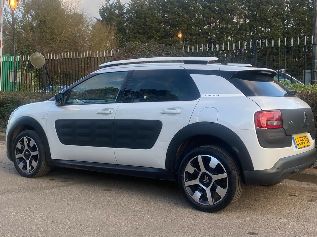 Citroen C4 Cactus 1.2 Puretech Flair Euro 6 Ss LL65YDA White #6