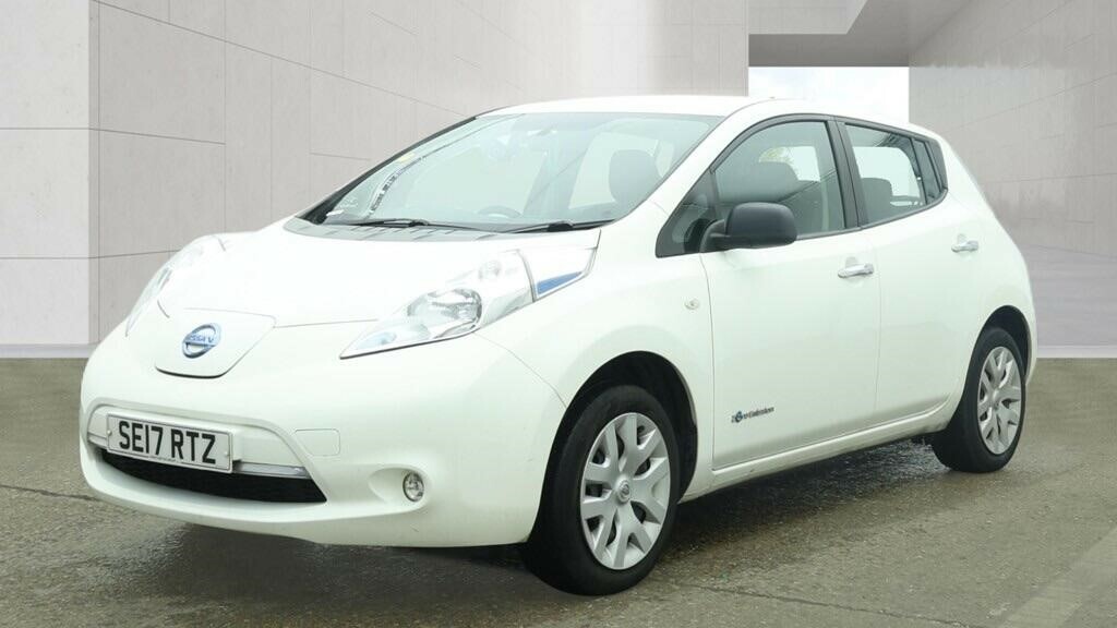 Nissan Leaf 24Kwh Visia White