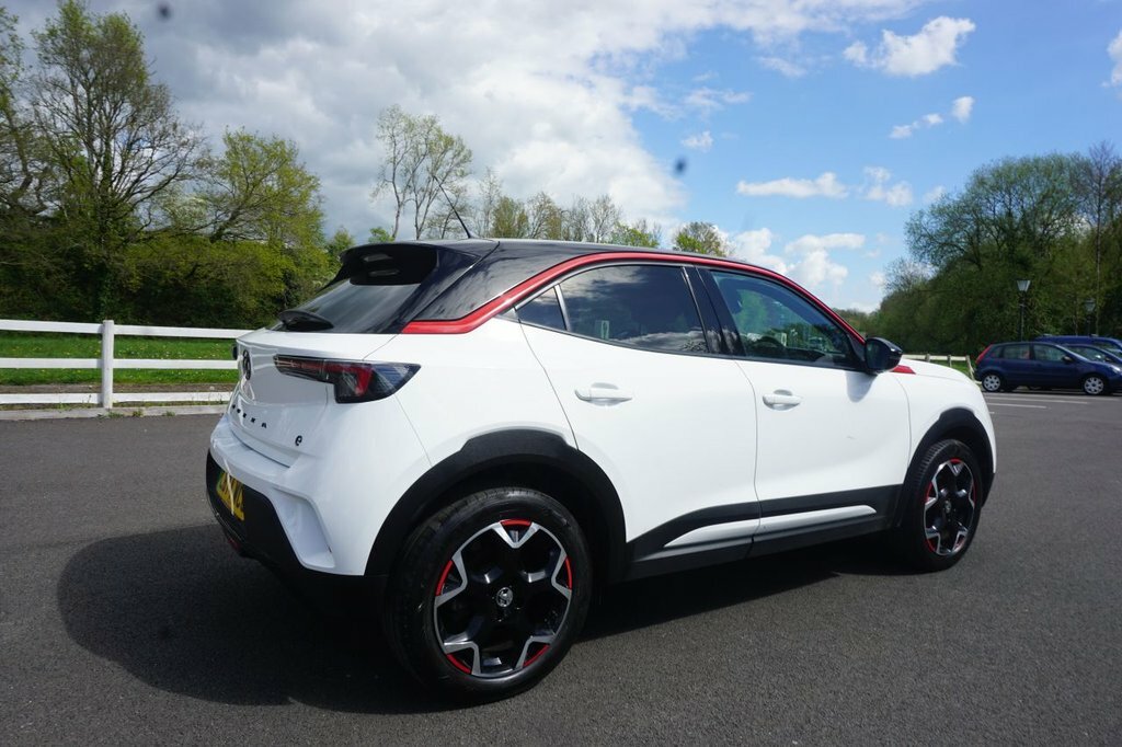 Vauxhall Mokka-e Suv LB74WCU White #2