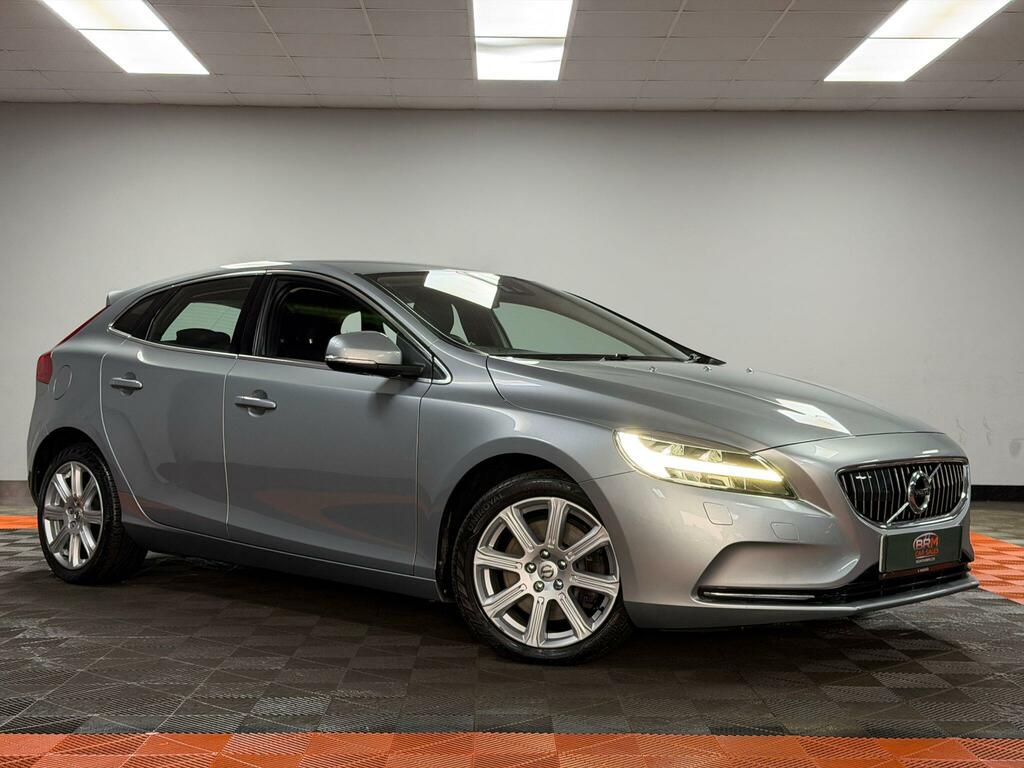 Volvo V40 2.0 D3 Inscription Euro 6 Ss Silver