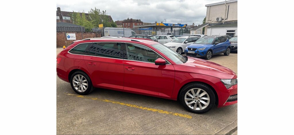 Skoda Superb 1.4 Tsi Iv 13Kwh Se Red #3