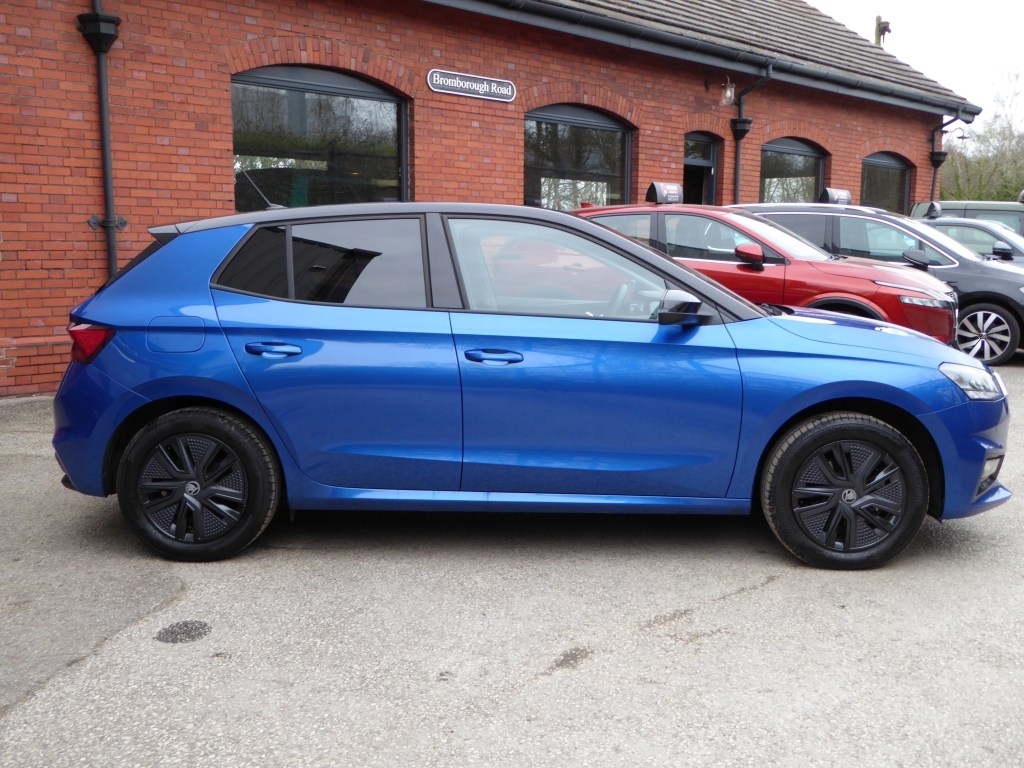 Skoda Fabia 1.0 Design Edition Tsi DF25YZK Blue #5