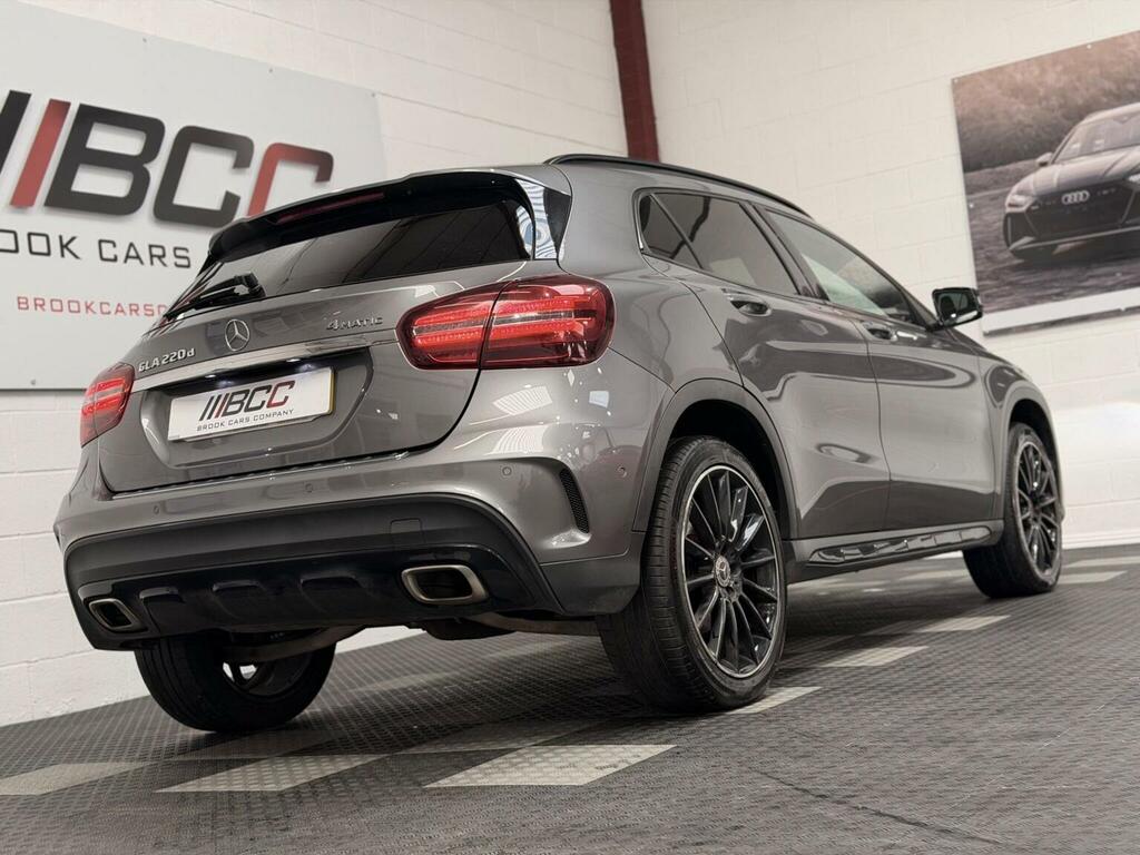 Mercedes-Benz GLA Class Suv 2.1 Gla220d Amg Line Premium 7G-dct 4Matic E KR67HFK Grey #3