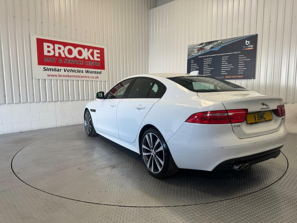 Jaguar XE Saloon 2.0D R-sport Euro 6 Ss 201868 White #5