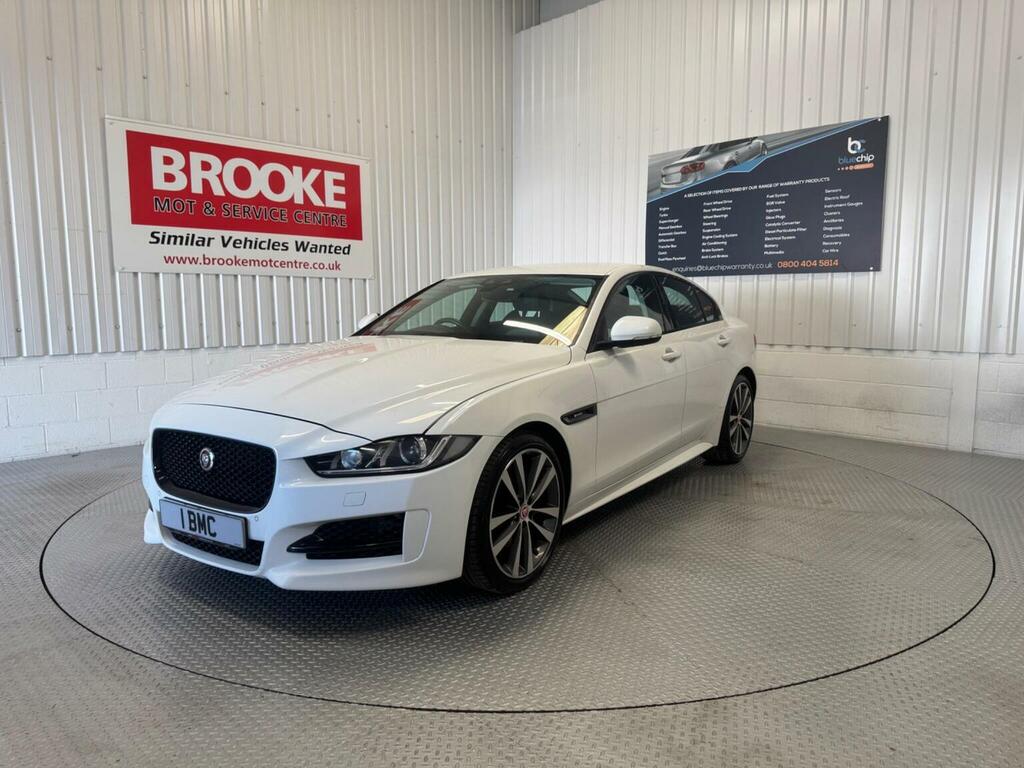 Jaguar XE Saloon 2.0D R-sport Euro 6 Ss 201868 White #3