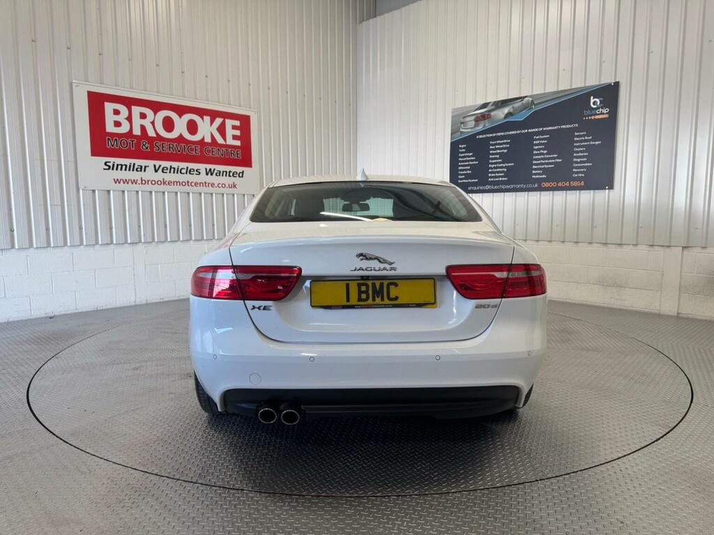 Jaguar XE Saloon 2.0D R-sport Euro 6 Ss 201868 White #6