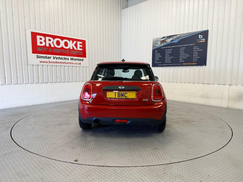 Mini Hatch Hatchback 1.2 One Euro 6 Ss 201717 FG17LFN Red #6