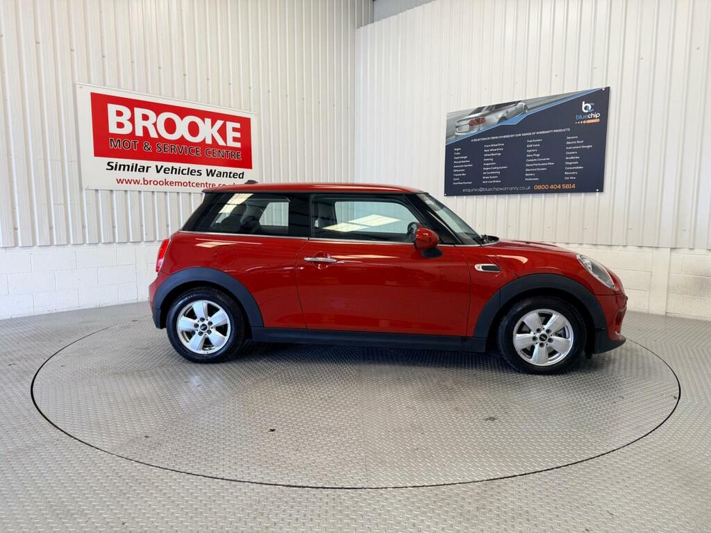 Mini Hatch Hatchback 1.2 One Euro 6 Ss 201717 FG17LFN Red #4