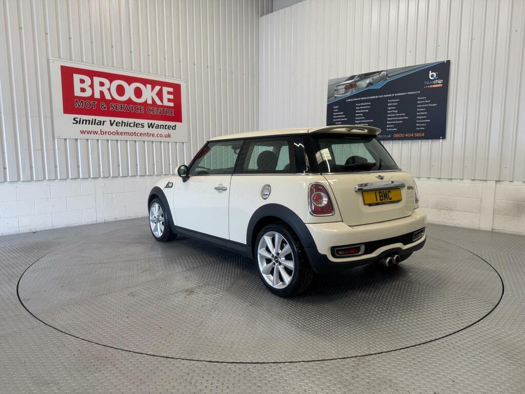 Mini Hatch Hatchback 1.6 Cooper S Euro 5 Ss 201463 PF63UKE White #5