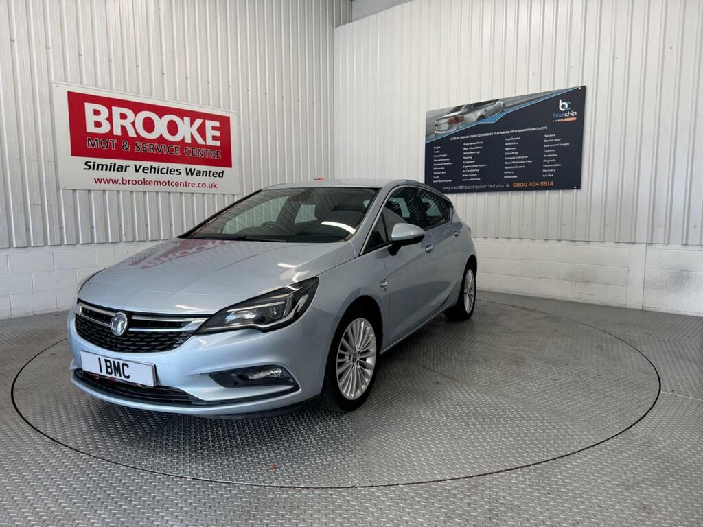 Vauxhall Astra Hatchback 1.6 Cdti Ecoflex Elite Nav Euro 6 Ss DV17EDO Silver #3