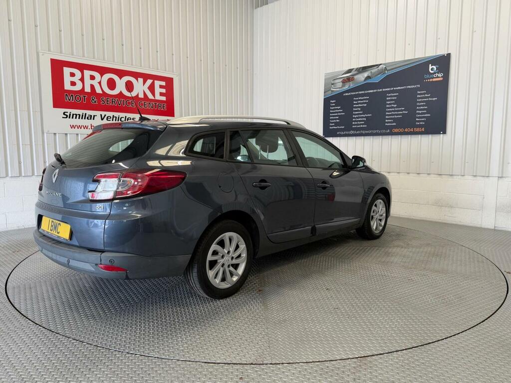 Renault Megane Estate 1.5 Dci Dynamique Nav Sport Tourer Euro 6 AK65ORJ Grey #3
