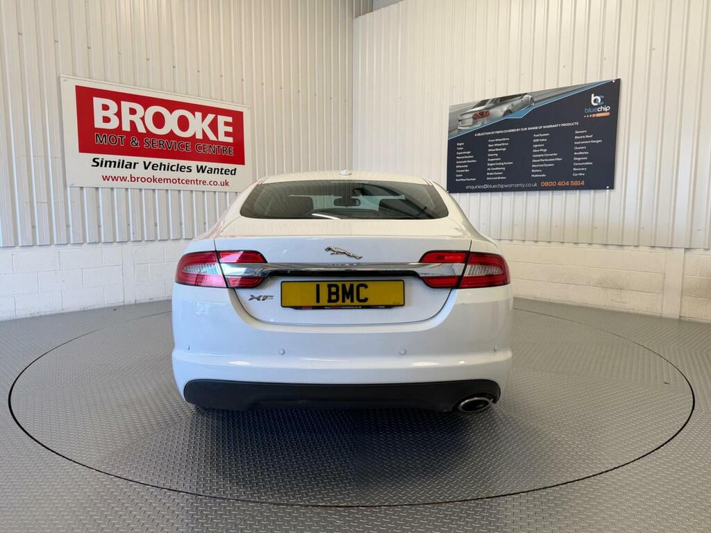 Jaguar XF Saloon 2.2D Luxury Euro 5 Ss 201212 OY12AHO White #4