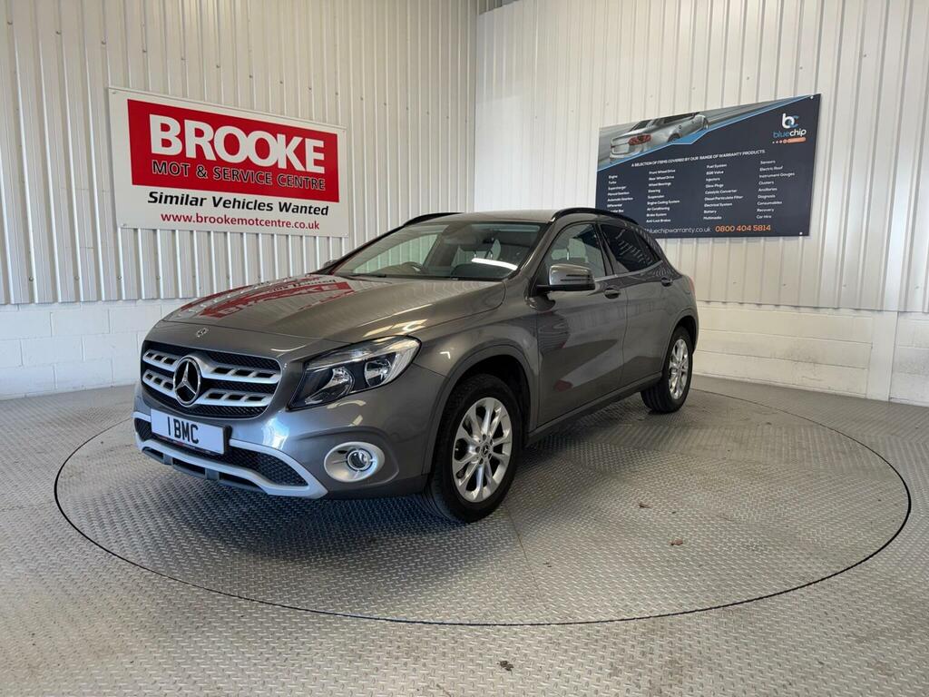 Mercedes-Benz GLA Class Suv 2.1 Gla200d Se 7G-dct Euro 6 Ss 20176 LS67EPD Grey #3