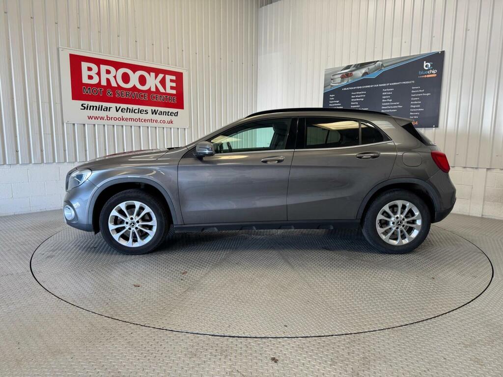 Mercedes-Benz GLA Class Suv 2.1 Gla200d Se 7G-dct Euro 6 Ss 20176 LS67EPD Grey #4