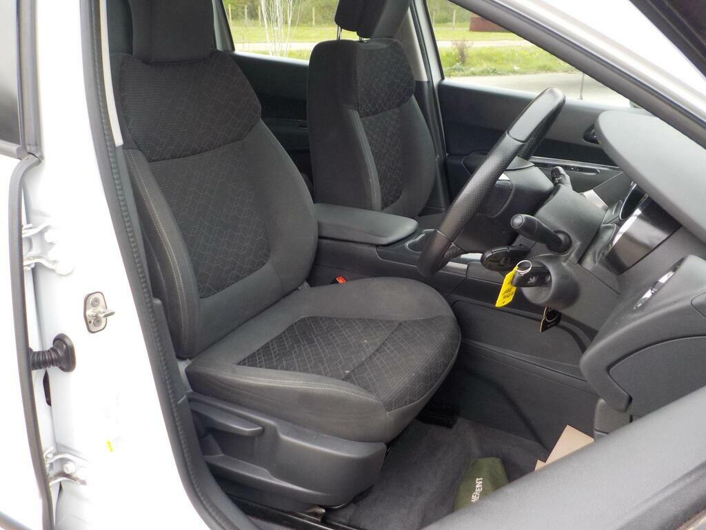 Peugeot 3008 1.6 Bluehdi Active Euro 6 S S ND15ZDF White #5