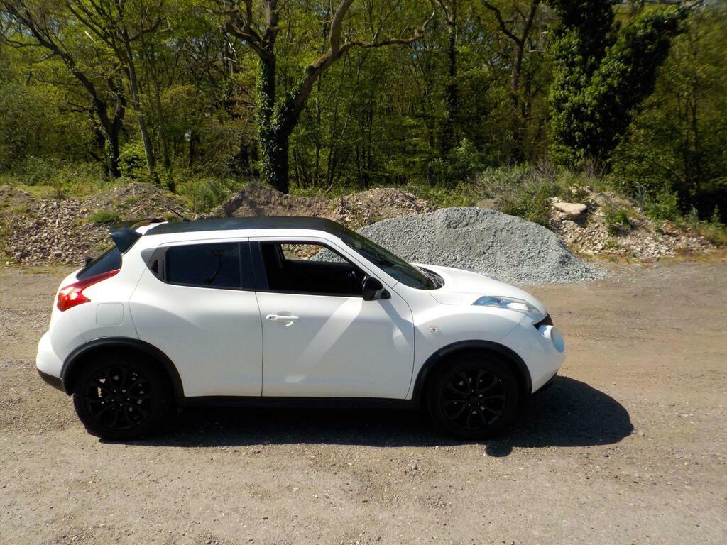 Nissan Juke 1.6 Acenta Premium Euro 5 S S BX63MGF White #6