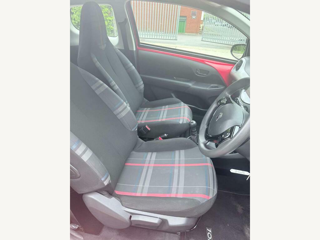 Peugeot 108 1.0 Active Euro 6  Red #5