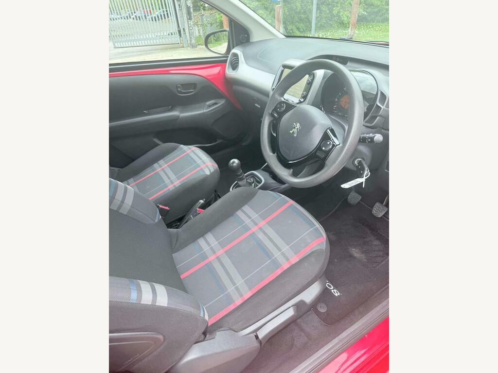 Peugeot 108 1.0 Active Euro 6  Red #2