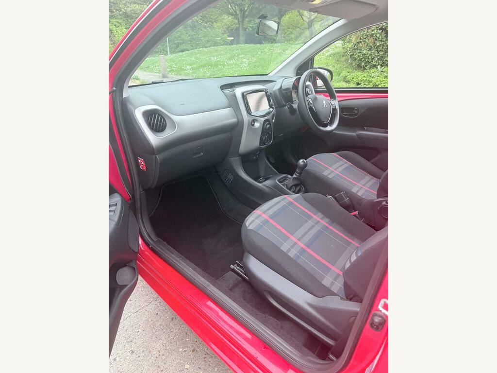 Peugeot 108 1.0 Active Euro 6 Red