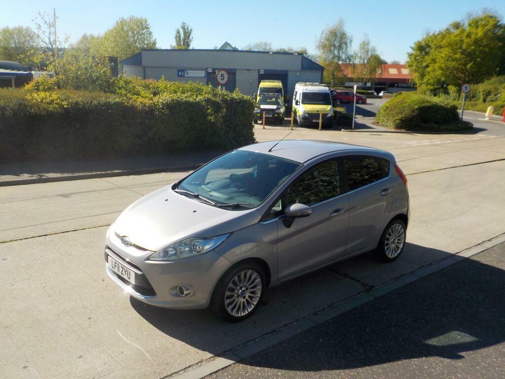Ford Fiesta 1.4 Tdci Dpf Titanium  Silver #6