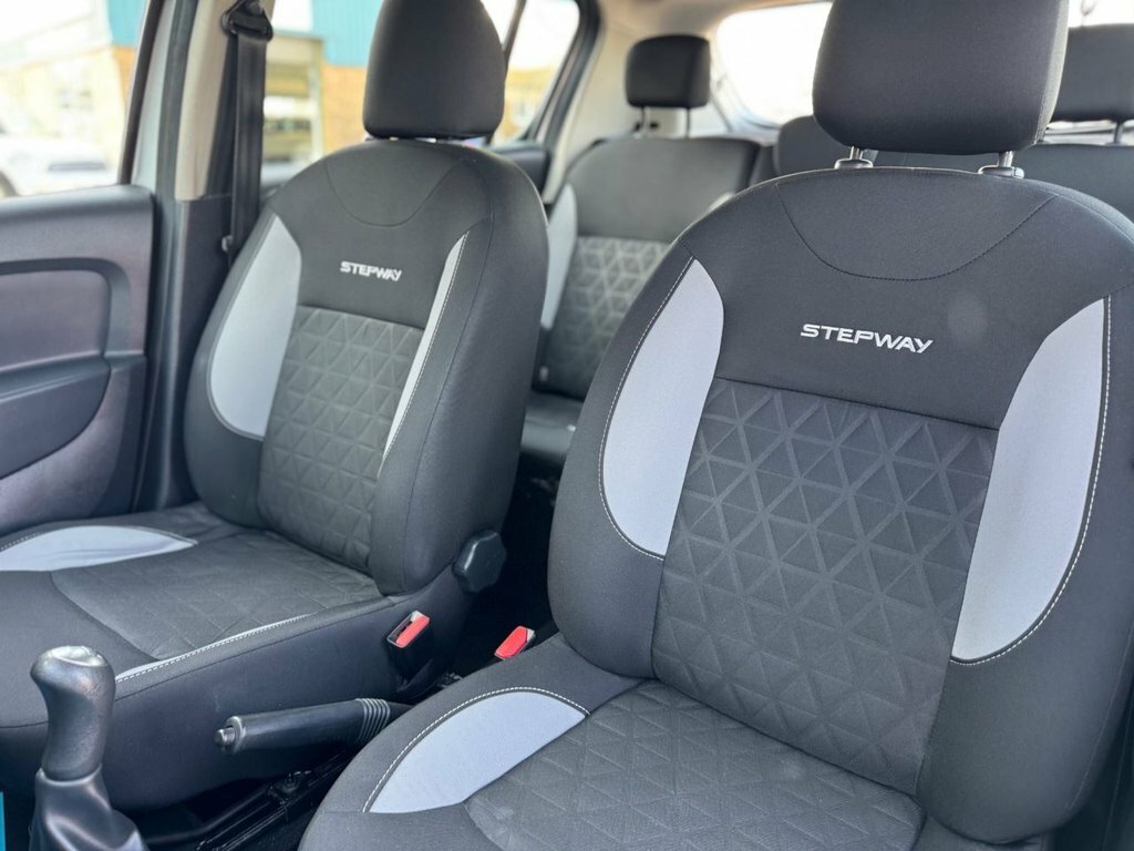 Dacia Sandero Stepway 1.5L Ambiance NA64YFY Silver #6