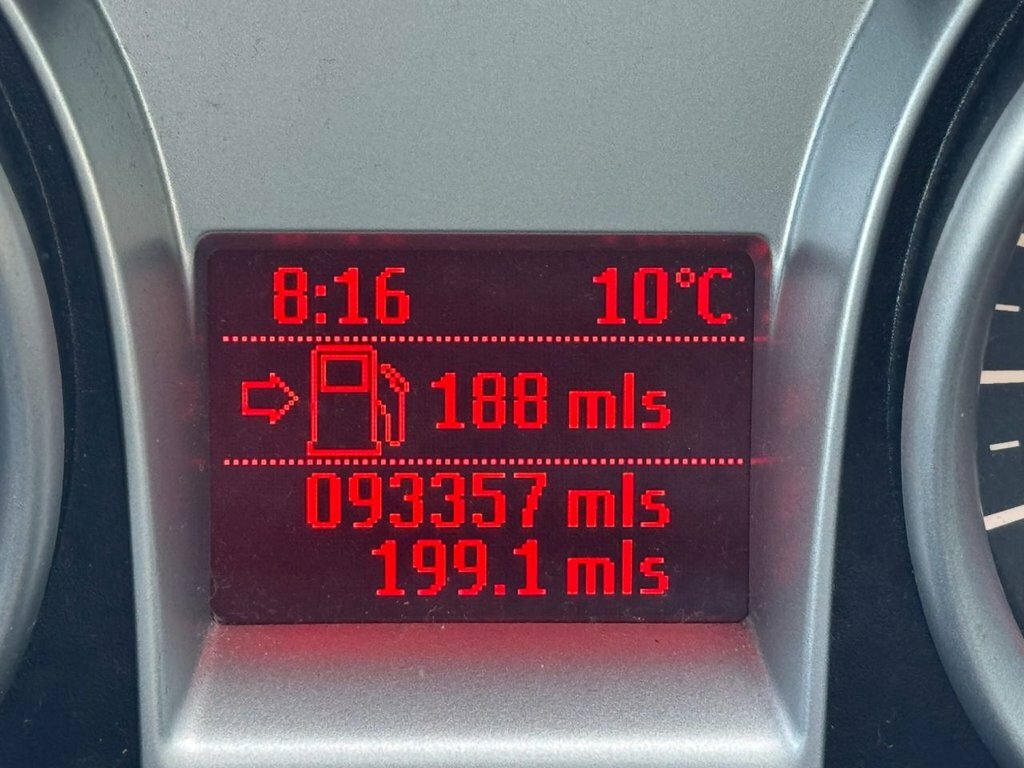 Ford Kuga 2L Titanium X EK62ETR Black #4