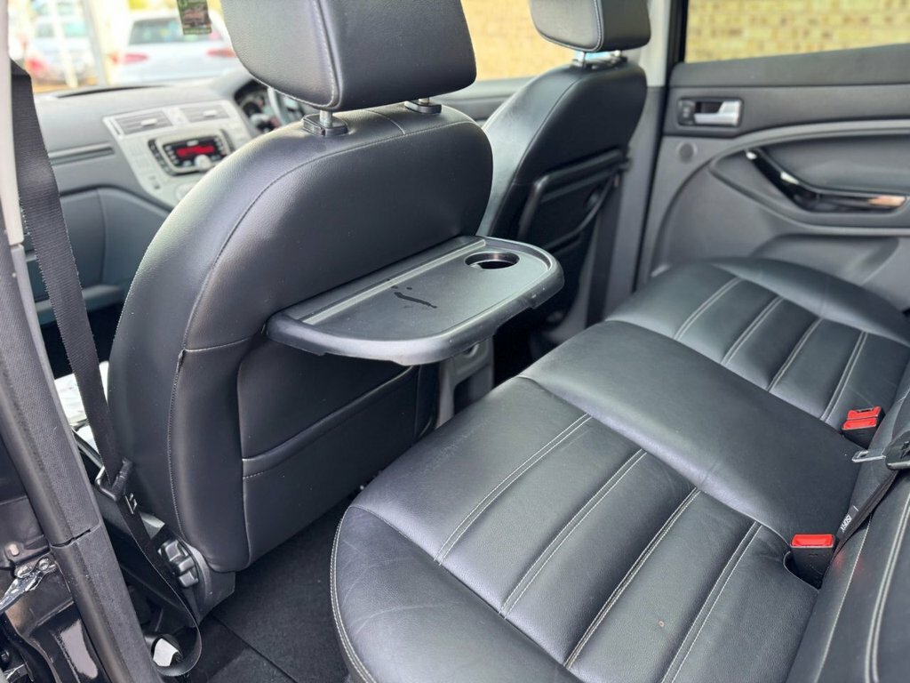 Ford Kuga 2L Titanium X EK62ETR Black #5