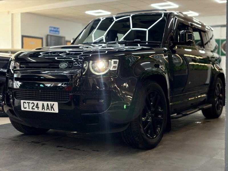 Land Rover Defender 110 Defender Xs Edition D Mhe CT24AAK Black #2