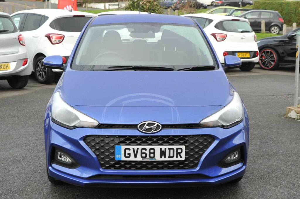 Hyundai I20 Hatchback GV68WDR Blue #4