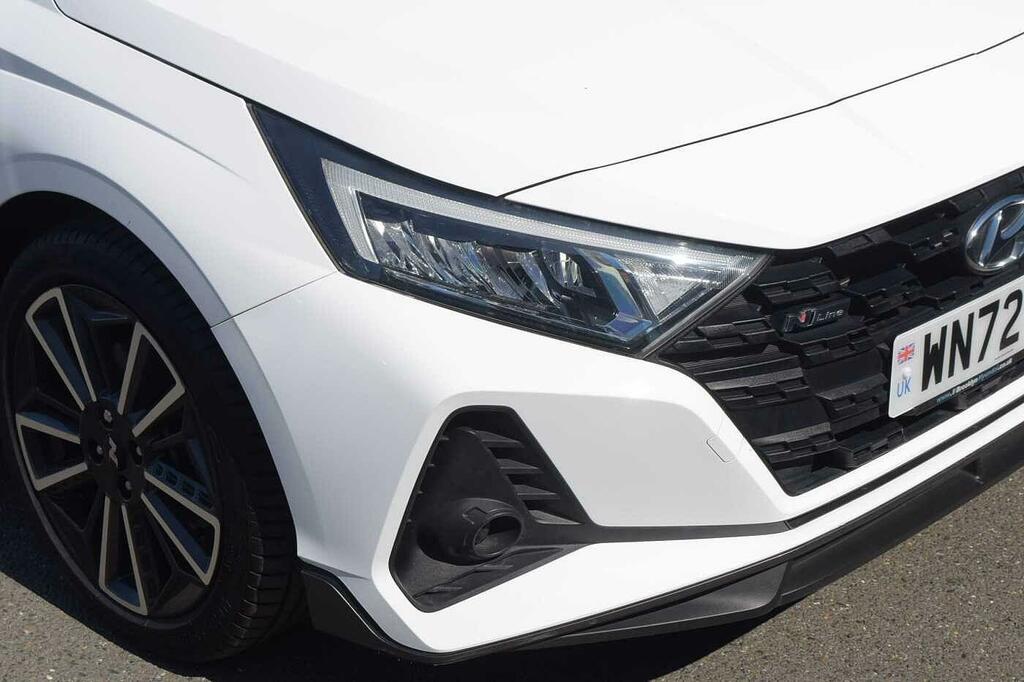 Hyundai I20 Hatchback WN72OVW White #4